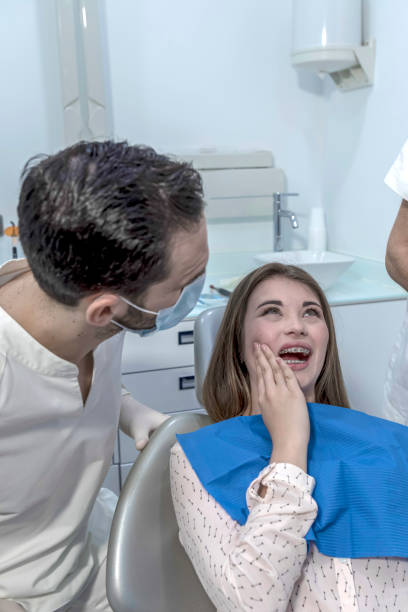 Best Emergency Tooth Extraction in Holly Springs, MS